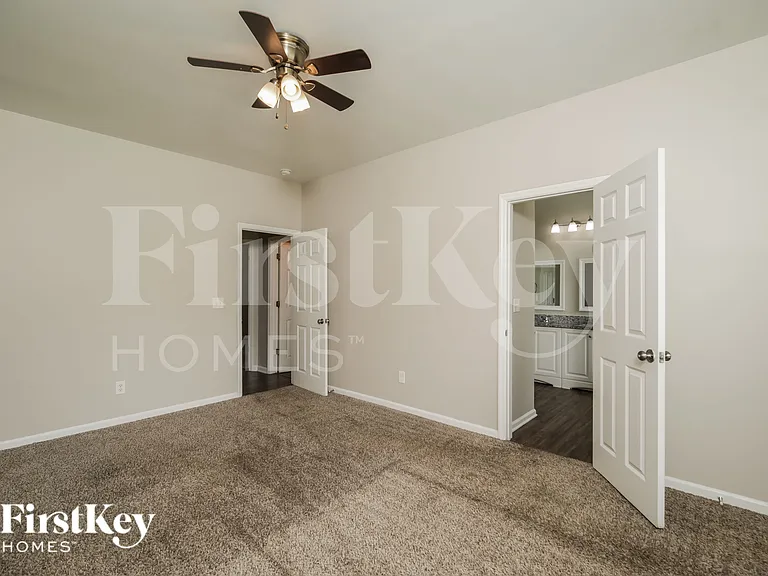 105 Resinwood Rd — Photo 8