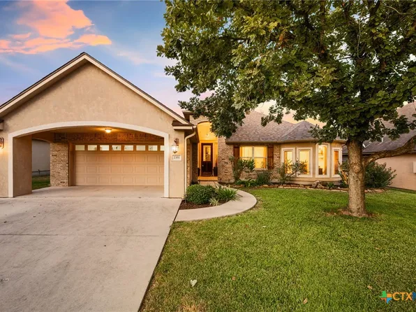 2351 N Ranch Estates Blvd, New Braunfels, TX 78130