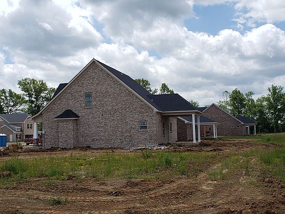 3rd image of 606 Golden Eagle Ct #21