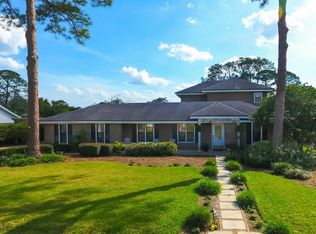 633 Oak St, Neptune Beach, FL 32266