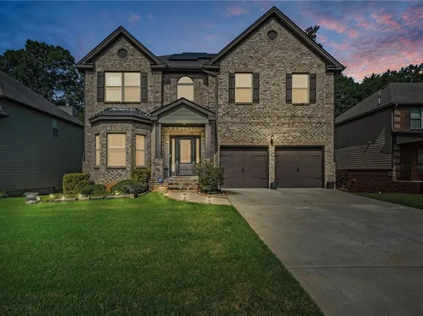 8739 Danley Dr, Douglasville, GA 30135