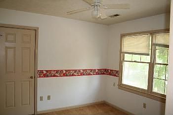 5th image of 836 Darden Dr