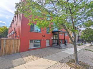 68 15th St #5, Toronto, ON M8V 3J6