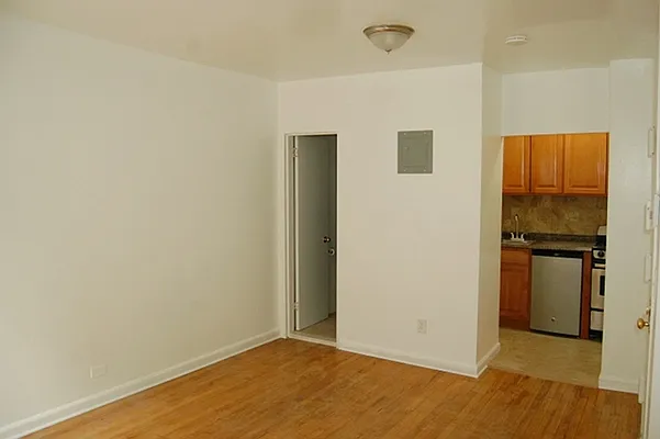 Rented by Best Apartments North Inc | media 15