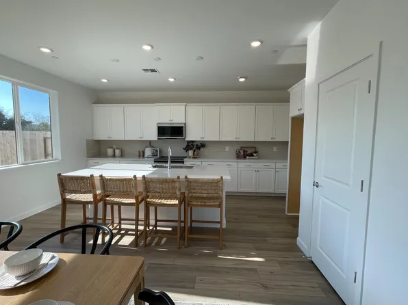 8496 Cottonseed Way, Elk Grove, CA 95624