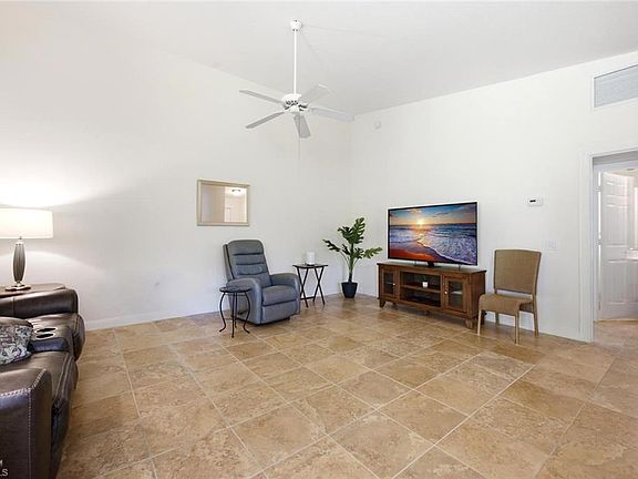 5th image of 7405 Emilia LN
