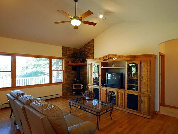 5th image of 28465 Cragmont Dr