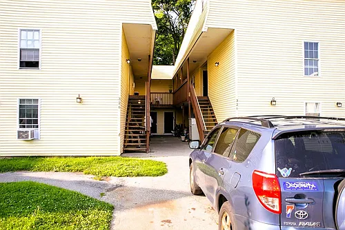 326 Pleasant Street Photo 1