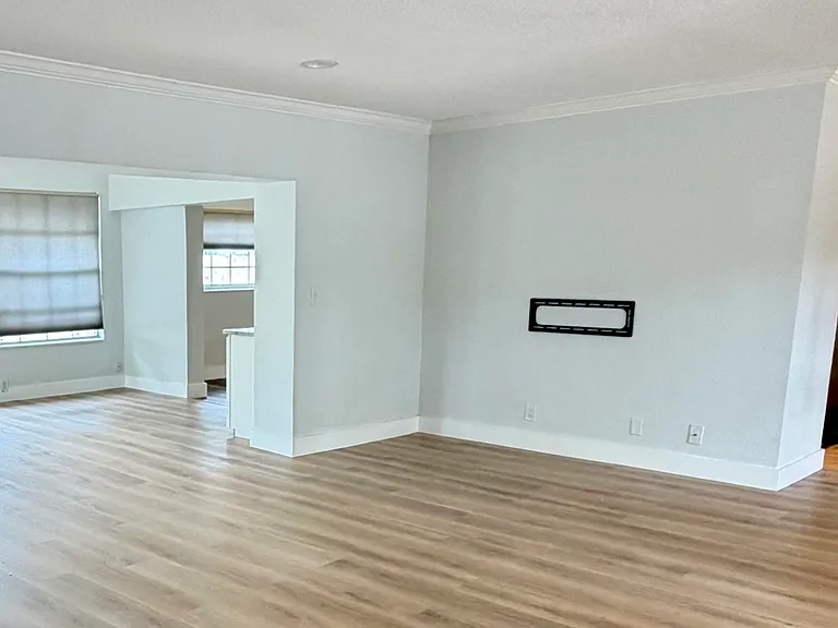 3230 Aqua Vista Dr — Photo 9