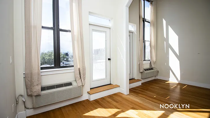 Rented by Nooklyn NYC LLC | media 20