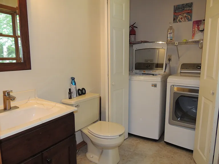 12 Cardinal Ln — Photo 14