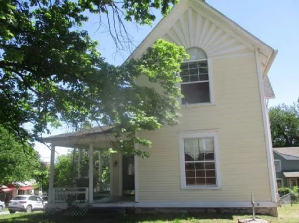 1103 5th Ave, Leavenworth, KS 66048