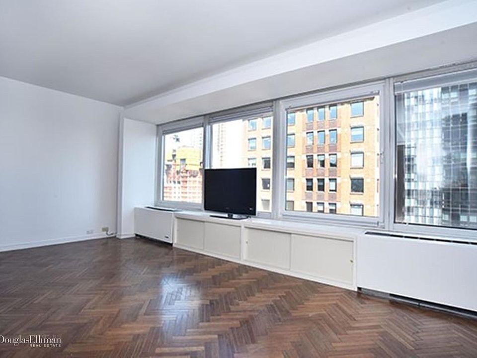 1st image of 150-156 W 56th St APT 4106