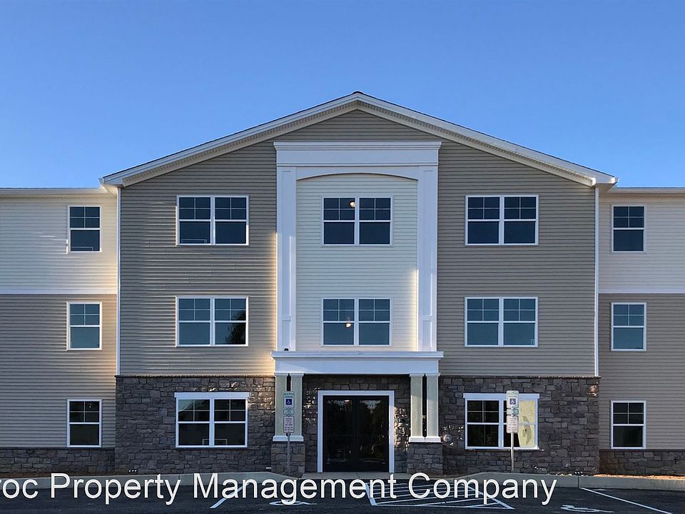 2nd image of 613 Geneva Dr #617A30