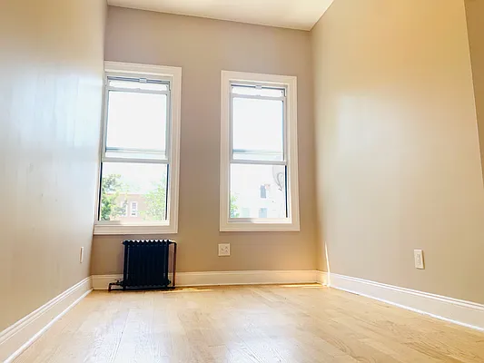 Rented by Blue Egg Realty Corp | media 29