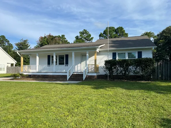 129 Albemarle Rd, Wilmington, NC 28405