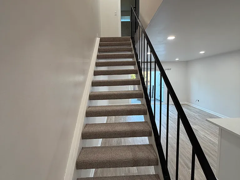 506 Margie Pl — Photo 8