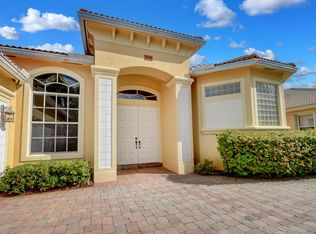 9585 Lantern Bay Cir, West Palm Beach, FL 33411