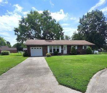 7 Robin Ct, Granite City, IL, 62040