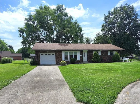 7 Robin Ct, Granite City, IL 62040