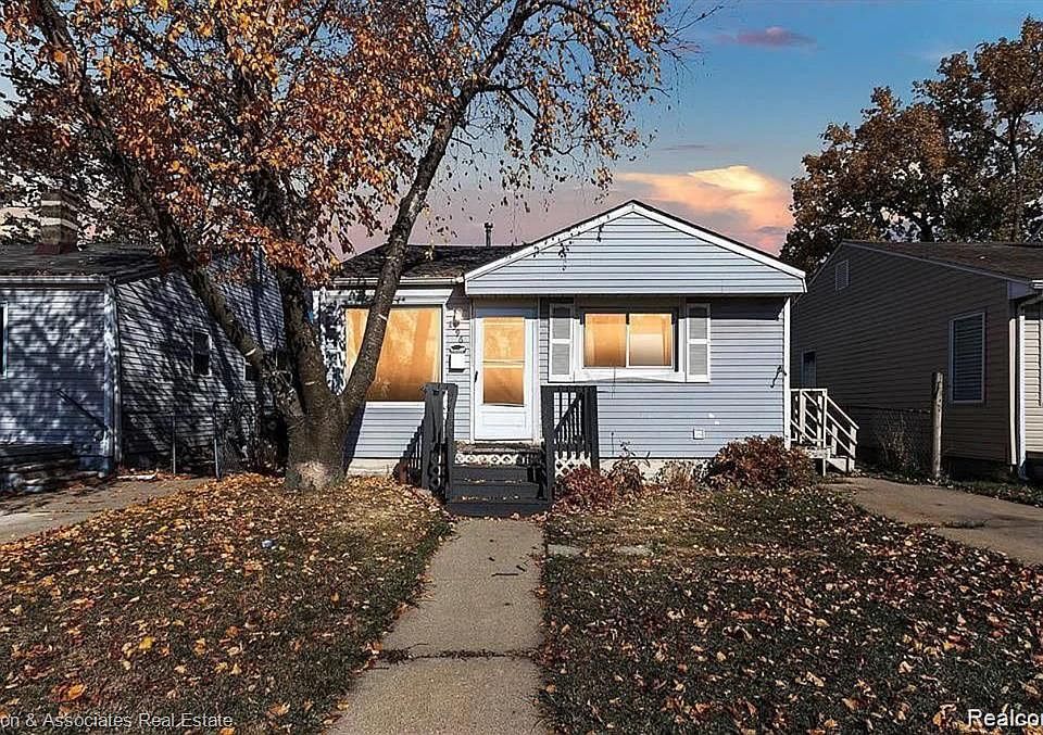 1st image of 2396 Fisher St