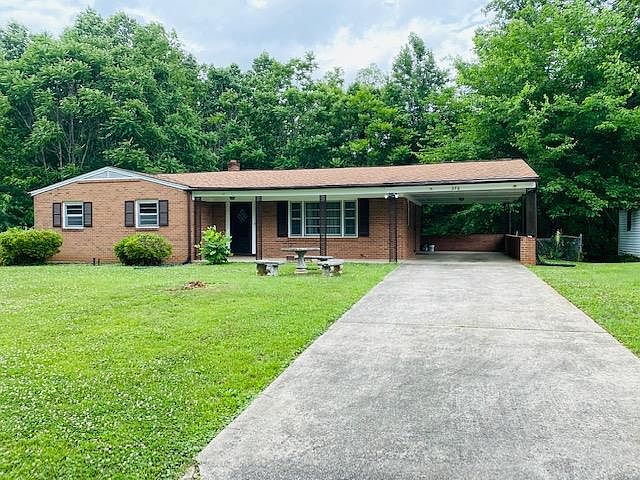 1st image of 376 Lakewood Trl