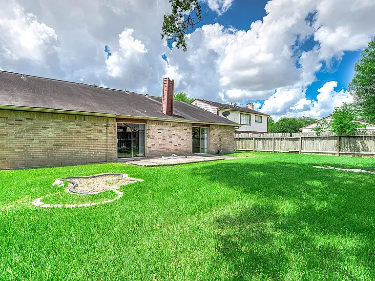 16238 Sierra Grande Dr — Photo 24