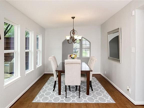 5th image of 3812 Sunflower Ln