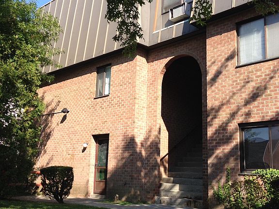 5th image of 2 Quinby Ave