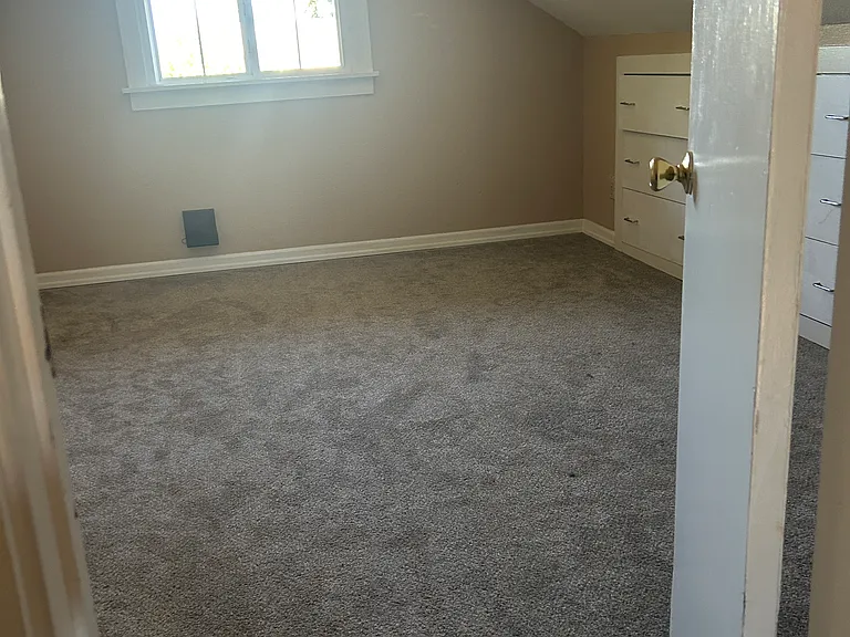 3820 S 9th St — Photo 22