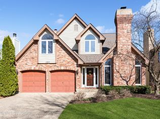 1407 Belleau Woods Ct, Wheaton, IL 60189