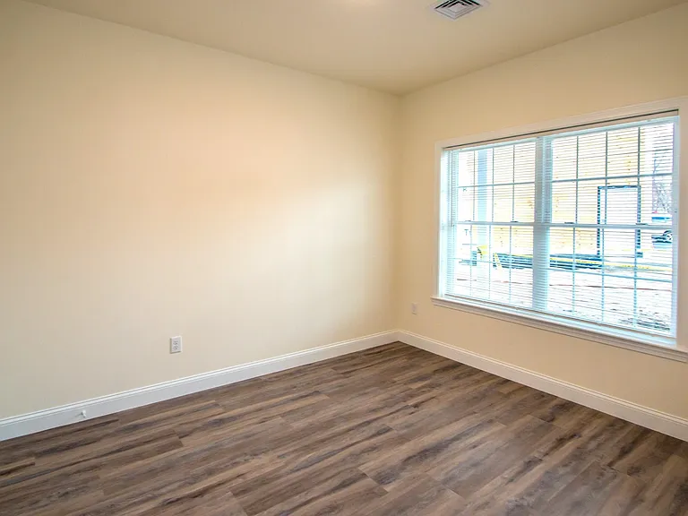 30 Alpine Place Dr #104 — Photo 9