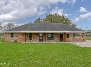3116 Grand Point Hwy, Breaux Bridge, LA 70517