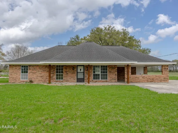 3116 Grand Point Hwy, Breaux Bridge, LA 70517