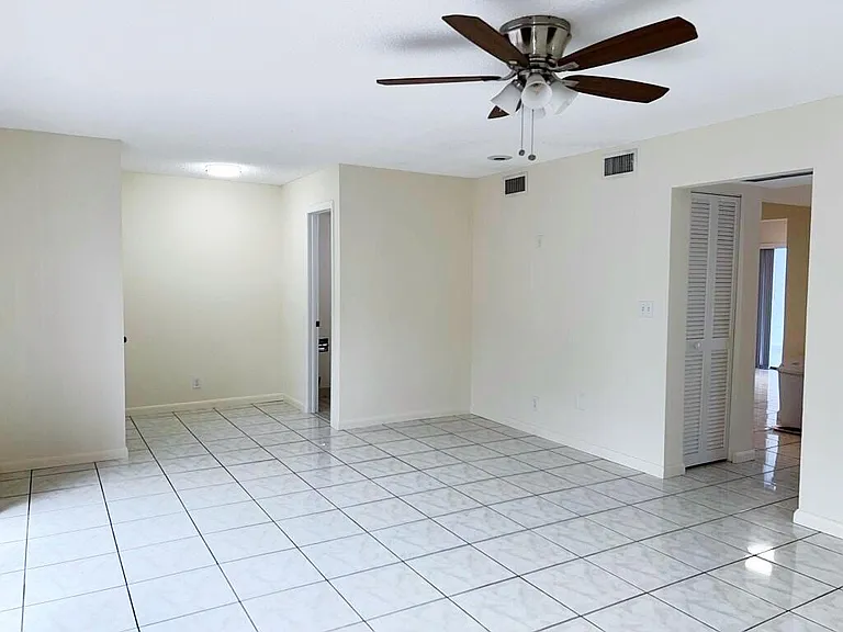 3094 Bermwood Ln #237 — Photo 18
