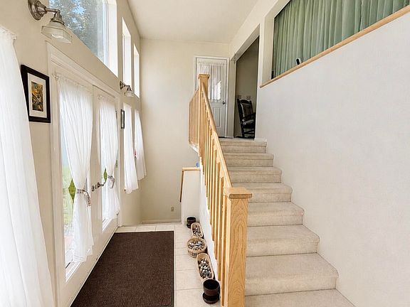 2nd image of 1280 Beluga Ct