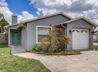 490 48th Ave N, Saint Petersburg, FL 33703