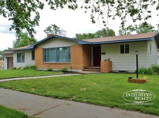 516 S Custer Ave, Miles City, MT 59301