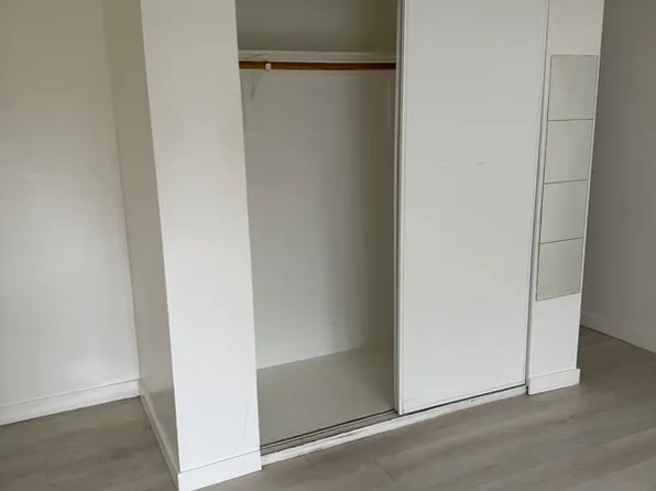 4929 W 118th Pl APT D, Hawthorne, CA 90250