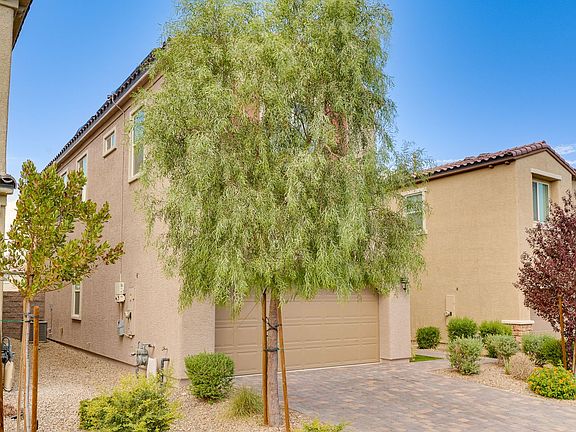 4th image of 11467 Monte Isola St