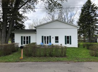 13 Weld St, Lockport, NY 14094