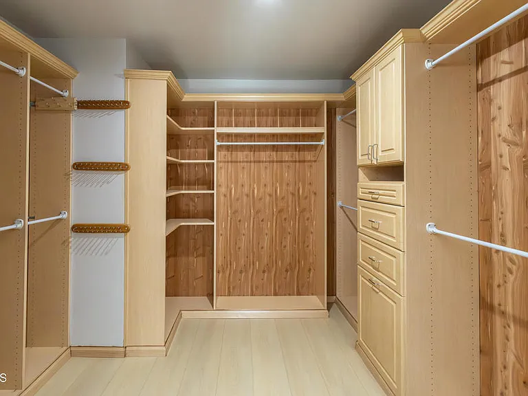 1212 Arno Dr — Photo 35