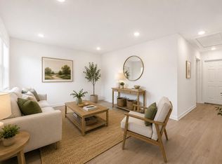 5718 Eskridge St #11, Houston, TX 77023