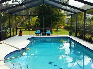 1570 Oakes Blvd, Naples, FL 34119