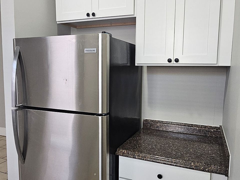 1st image of 22 Howard Ave #2