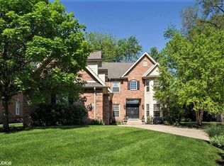 940 S Scarsdale Ct, Arlington Heights, IL