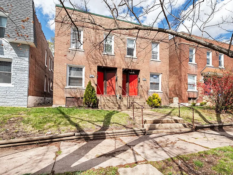 3429-3431 Juniata — Photo 21