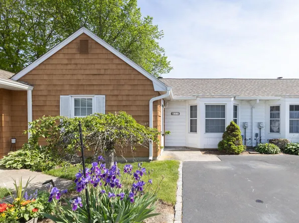 133 Revere Drive, Sayville, NY 11782