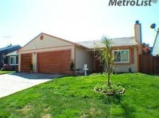 8684 Tiogawoods Dr, Sacramento, CA