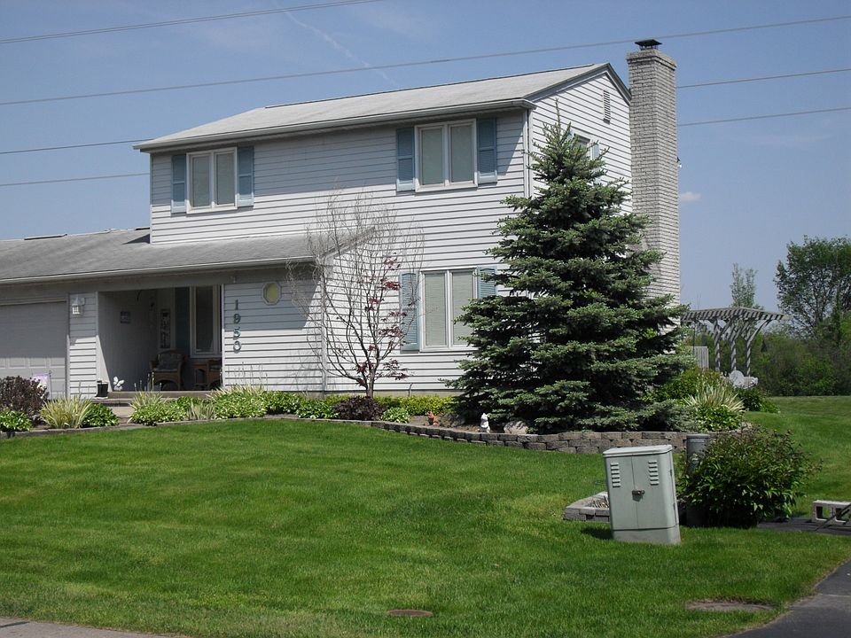 1st image of 1950 Hopkins Dr